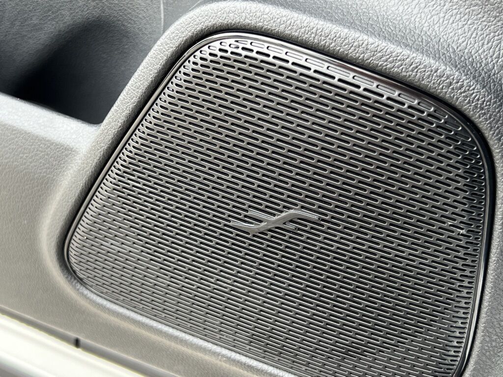 2022 Mercedes-Benz EQB 300 Indianapolis IN