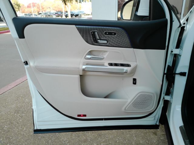 2022 Mercedes-Benz EQB 300 SUV 4MATIC Plano TX