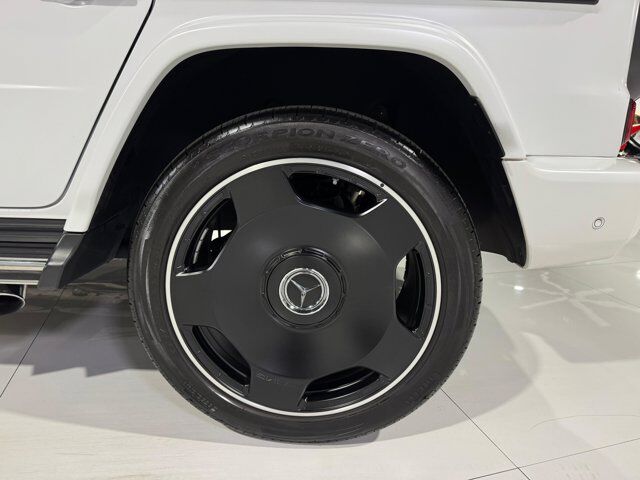 2022 Mercedes-Benz G-Class AMG G 63 G manufaktur paint, Exclusive Nappa leather, Dinamica headliner, monoblocks AND MUCH MORE!! Fort Lauderdale FL