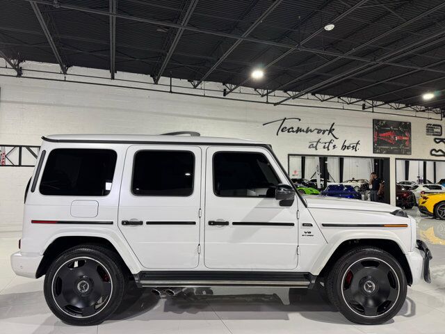 2022 Mercedes-Benz G-Class AMG G 63 G manufaktur paint, Exclusive Nappa leather, Dinamica headliner, monoblocks AND MUCH MORE!! Fort Lauderdale FL