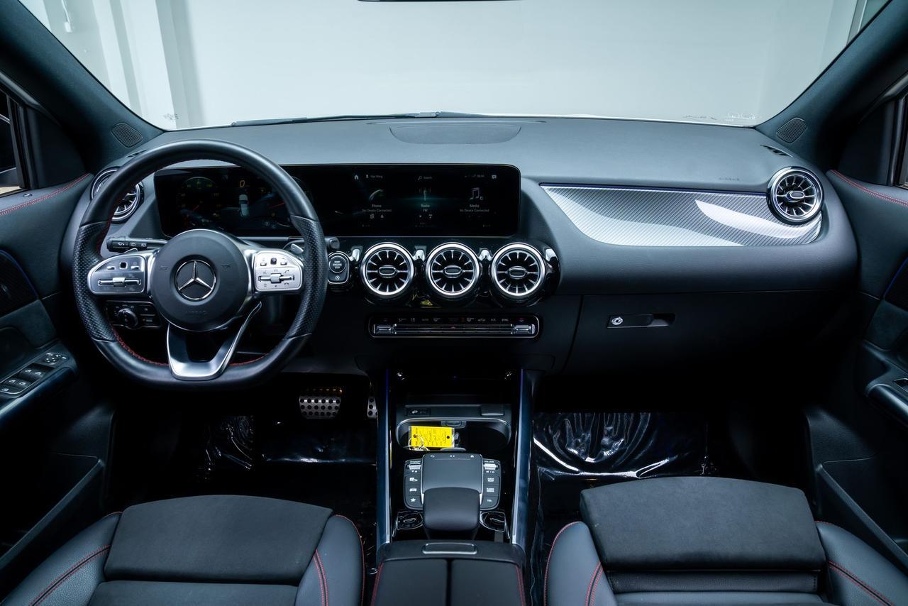 2022 Mercedes-Benz GLA GLA 250 AMG Line / Panoramic Roof / Parking Assist Package Portland OR