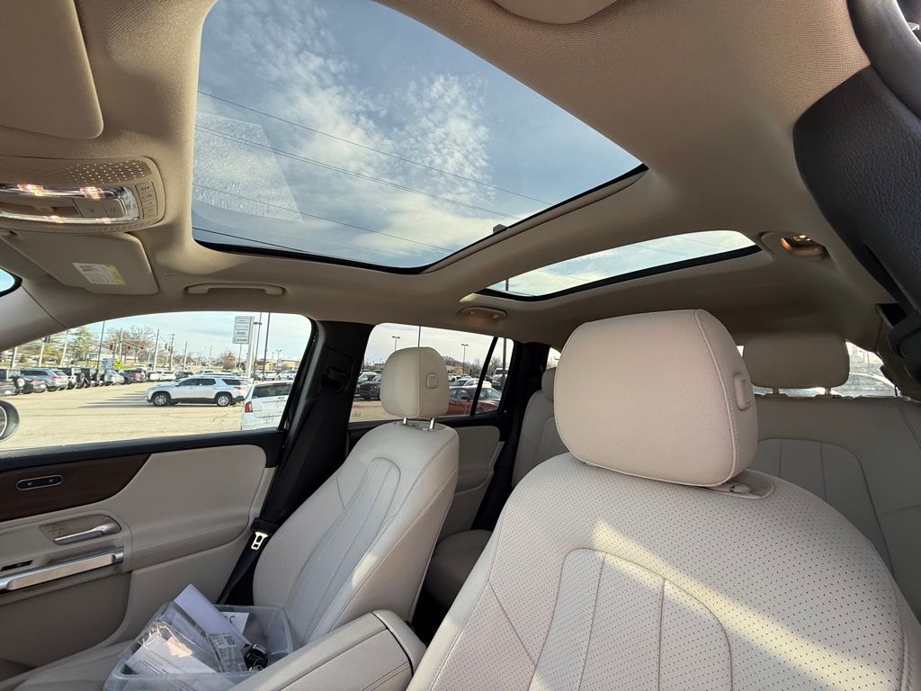 2022 Mercedes-Benz GLB GLB 250 Crestwood KY