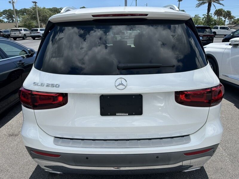 2022 Mercedes-Benz GLB GLB 250