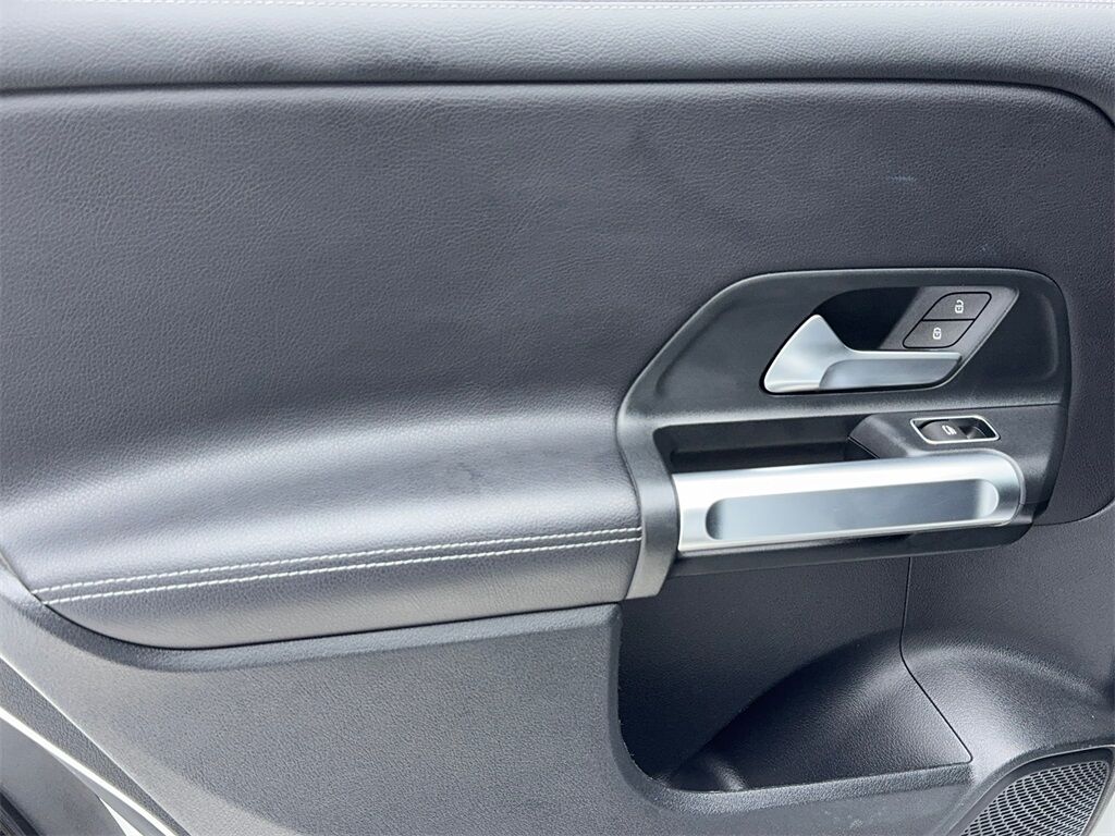 2022 Mercedes-Benz GLB GLB 250 NAV,CAM,PANO,HTD STS,BLIND SPOT,19&quot; WLS Plano TX
