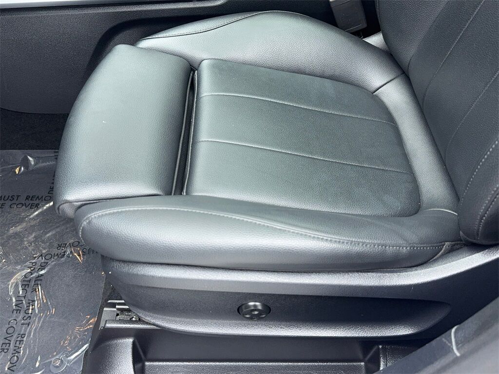 2022 Mercedes-Benz GLB GLB 250 NAV,CAM,PANO,HTD STS,BLIND SPOT,19&quot; WLS Plano TX