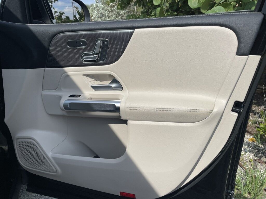 2022 Mercedes-Benz GLB GLB 250 Sarasota FL