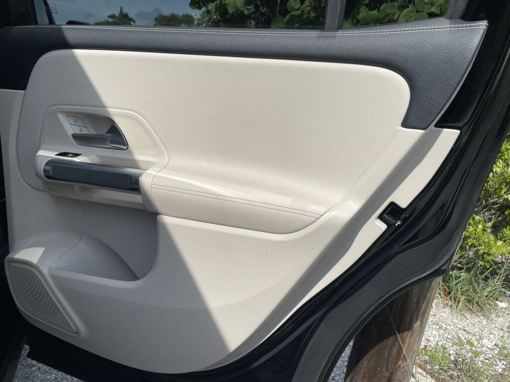 2022 Mercedes-Benz GLB GLB 250 Sarasota FL