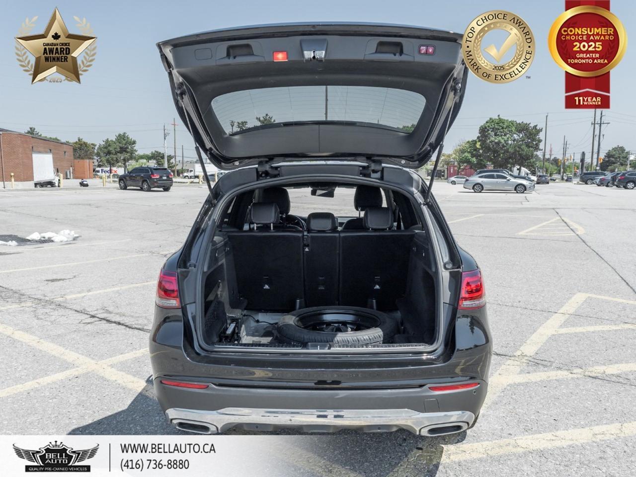 2022 Mercedes-Benz GLC 300 | 360CAM | PANOROOF | CARPLAY | ONSTAR | POWER&MEMORYSEATS | BACKUPCAM | WOODTRIM | NOACCIDENT Toronto ON