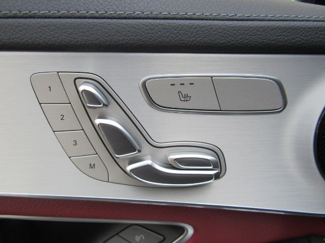 2022 Mercedes-Benz GLC 300 4MATIC Coupe Plano TX