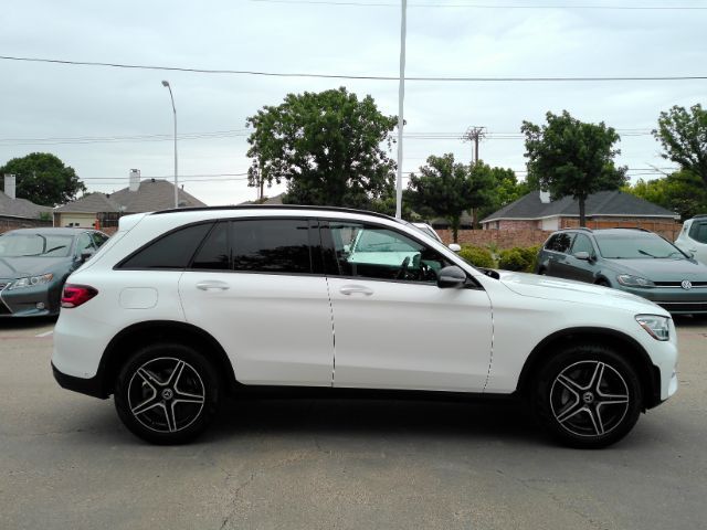 2022 Mercedes-Benz GLC 300 4MATIC SUV Plano TX