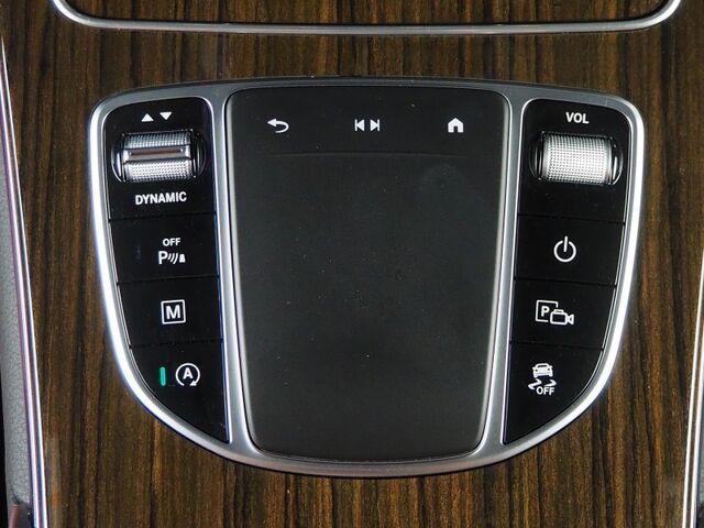 2022 Mercedes-Benz GLC 300 *AMG LINE, NIGHT PKG, DRIVER ASSISTANCE PKG, PANORAMA MOONROOF, HEADS-UP DISPLAY, NAVIGATION, ADAPTIVE CRUISE, SAFETY ALERTS, 360 VIEW CAMERAS, HEATED SEATS, 20 INCH AMG WHEELS, APPLE CARPLAY Round Rock TX