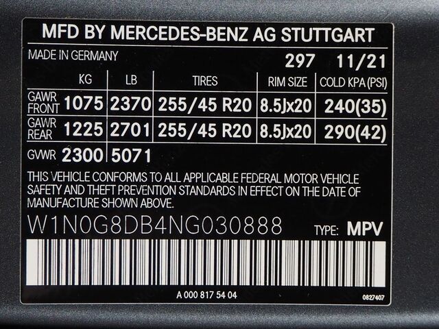 2022 Mercedes-Benz GLC 300 *AMG LINE, NIGHT PKG, DRIVER ASSISTANCE PKG, PANORAMA MOONROOF, HEADS-UP DISPLAY, NAVIGATION, ADAPTIVE CRUISE, SAFETY ALERTS, 360 VIEW CAMERAS, HEATED SEATS, 20 INCH AMG WHEELS, APPLE CARPLAY Round Rock TX