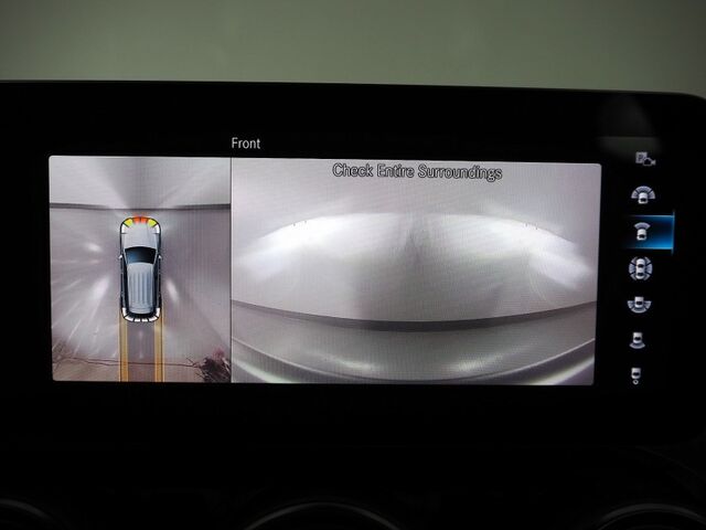 2022 Mercedes-Benz GLC 300 *AMG LINE, NIGHT PKG, DRIVER ASSISTANCE PKG, PANORAMA MOONROOF, HEADS-UP DISPLAY, NAVIGATION, ADAPTIVE CRUISE, SAFETY ALERTS, 360 VIEW CAMERAS, HEATED SEATS, 20 INCH AMG WHEELS, APPLE CARPLAY Round Rock TX