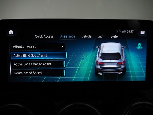 2022 Mercedes-Benz GLC 300 *AMG LINE, NIGHT PKG, DRIVER ASSISTANCE PKG, PANORAMA MOONROOF, HEADS-UP DISPLAY, NAVIGATION, ADAPTIVE CRUISE, SAFETY ALERTS, 360 VIEW CAMERAS, HEATED SEATS, 20 INCH AMG WHEELS, APPLE CARPLAY Round Rock TX