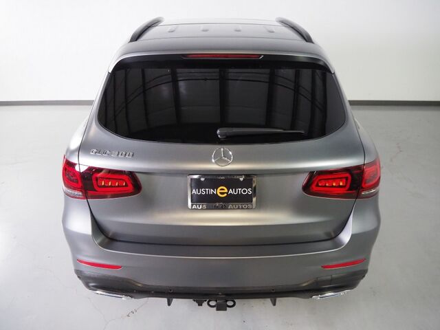 2022 Mercedes-Benz GLC 300 *AMG LINE, NIGHT PKG, DRIVER ASSISTANCE PKG, PANORAMA MOONROOF, HEADS-UP DISPLAY, NAVIGATION, ADAPTIVE CRUISE, SAFETY ALERTS, 360 VIEW CAMERAS, HEATED SEATS, 20 INCH AMG WHEELS, APPLE CARPLAY Round Rock TX