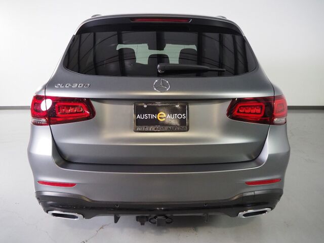 2022 Mercedes-Benz GLC 300 *AMG LINE, NIGHT PKG, DRIVER ASSISTANCE PKG, PANORAMA MOONROOF, HEADS-UP DISPLAY, NAVIGATION, ADAPTIVE CRUISE, SAFETY ALERTS, 360 VIEW CAMERAS, HEATED SEATS, 20 INCH AMG WHEELS, APPLE CARPLAY Round Rock TX