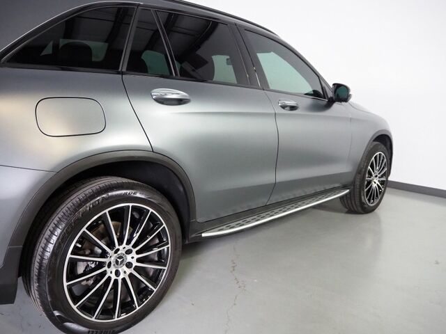 2022 Mercedes-Benz GLC 300 *AMG LINE, NIGHT PKG, DRIVER ASSISTANCE PKG, PANORAMA MOONROOF, HEADS-UP DISPLAY, NAVIGATION, ADAPTIVE CRUISE, SAFETY ALERTS, 360 VIEW CAMERAS, HEATED SEATS, 20 INCH AMG WHEELS, APPLE CARPLAY Round Rock TX