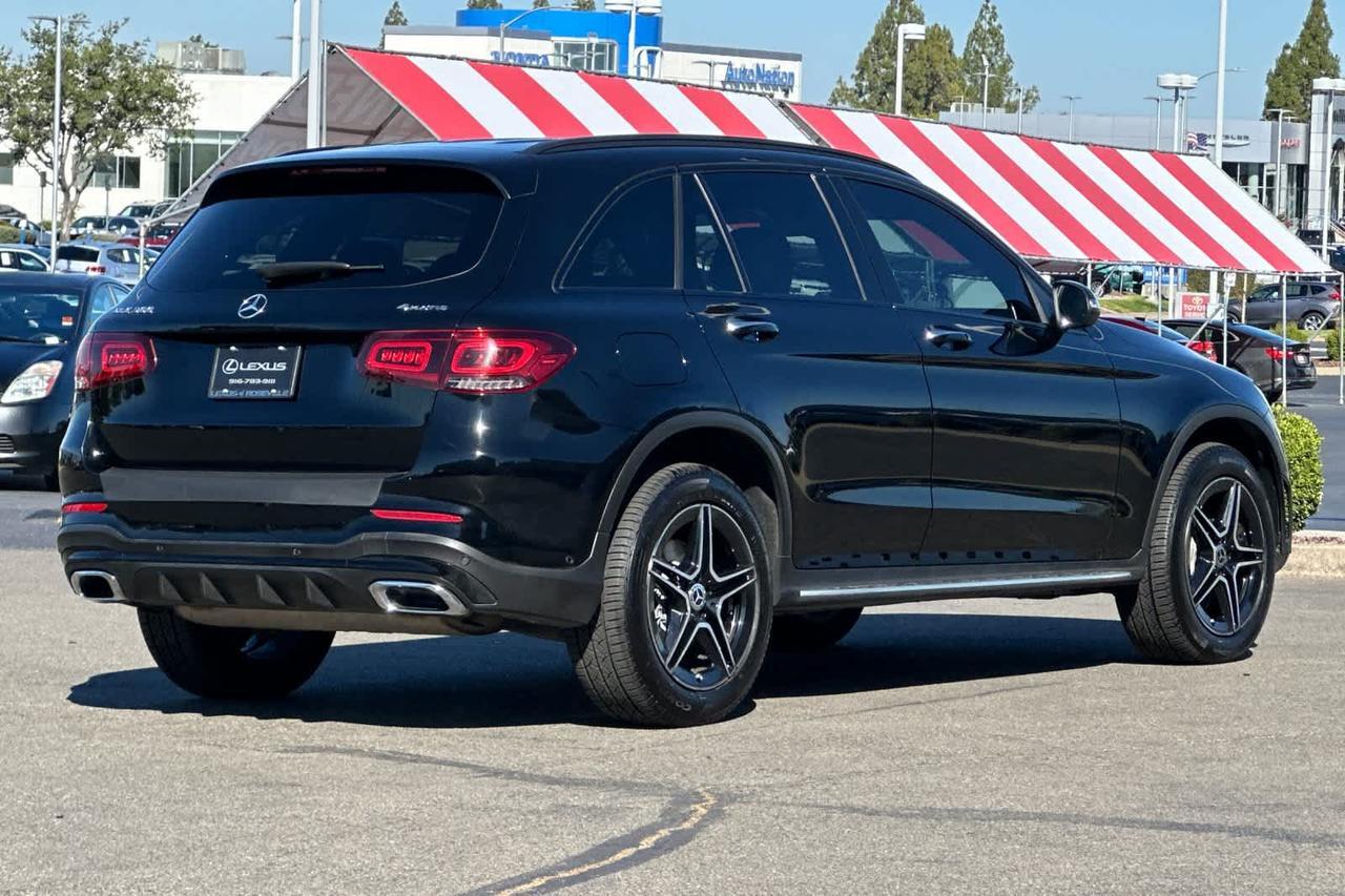 2022 Mercedes-Benz GLC 300 GLC 300