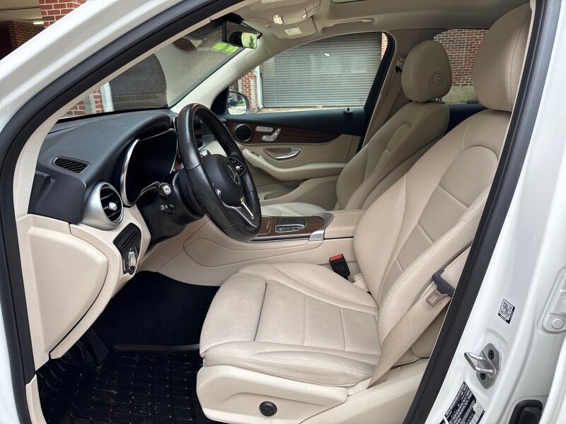 2022 Mercedes-Benz GLC 300 SUV 4MATIC Arlington VA