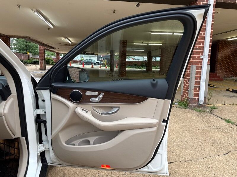 2022 Mercedes-Benz GLC 300 SUV 4MATIC Arlington VA
