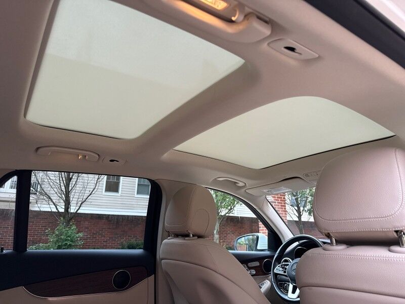 2022 Mercedes-Benz GLC 300 SUV 4MATIC Arlington VA