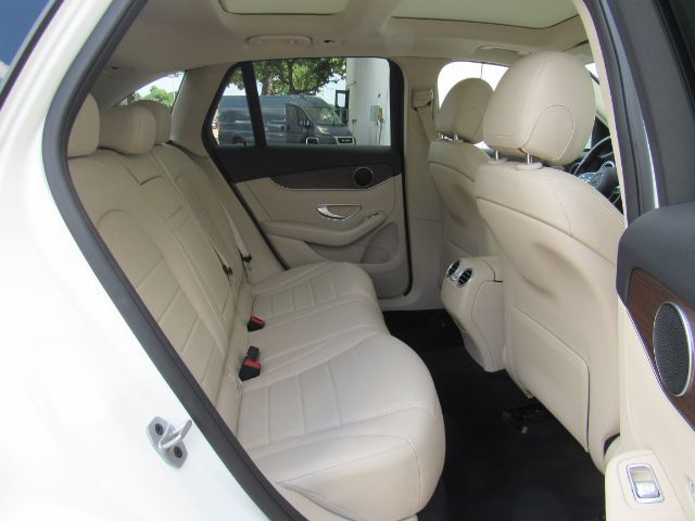 2022 Mercedes-Benz GLC 300 SUV Plano TX