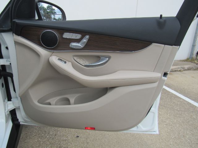 2022 Mercedes-Benz GLC 300 SUV Plano TX