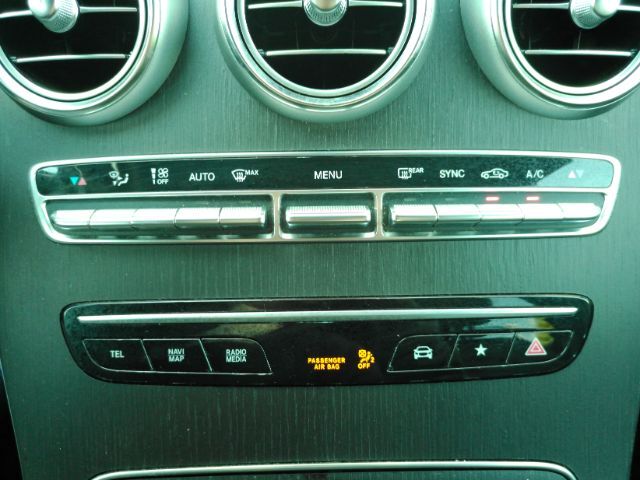 2022 Mercedes-Benz GLC-Class GLC300 4MATIC Plano TX