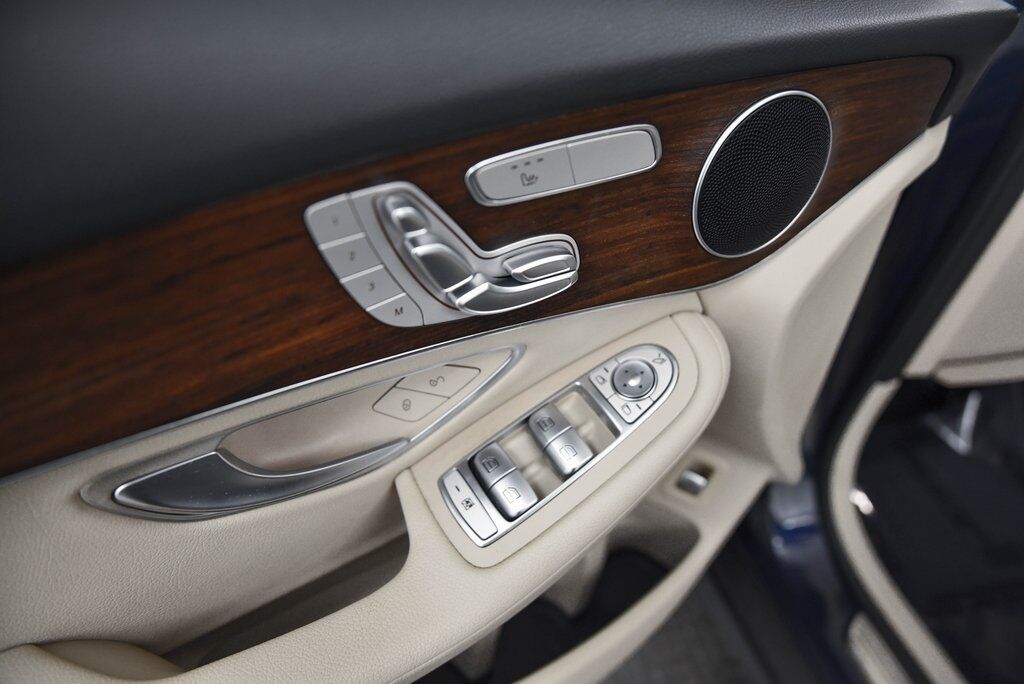 2022 Mercedes-Benz GLC GLC 300 AKRON OH