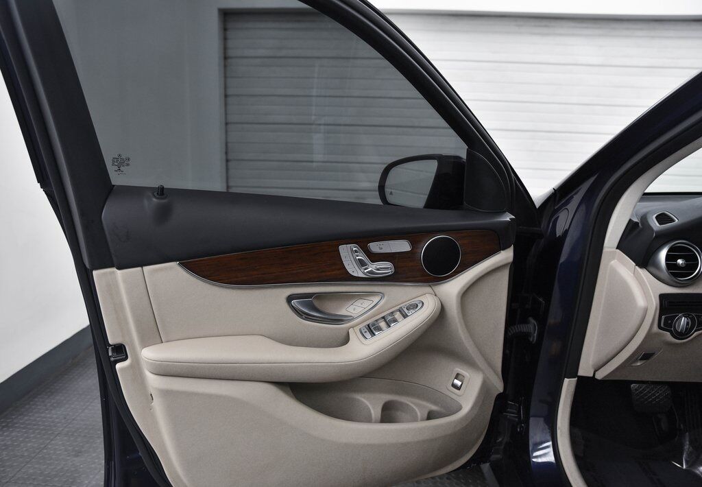 2022 Mercedes-Benz GLC GLC 300 AKRON OH