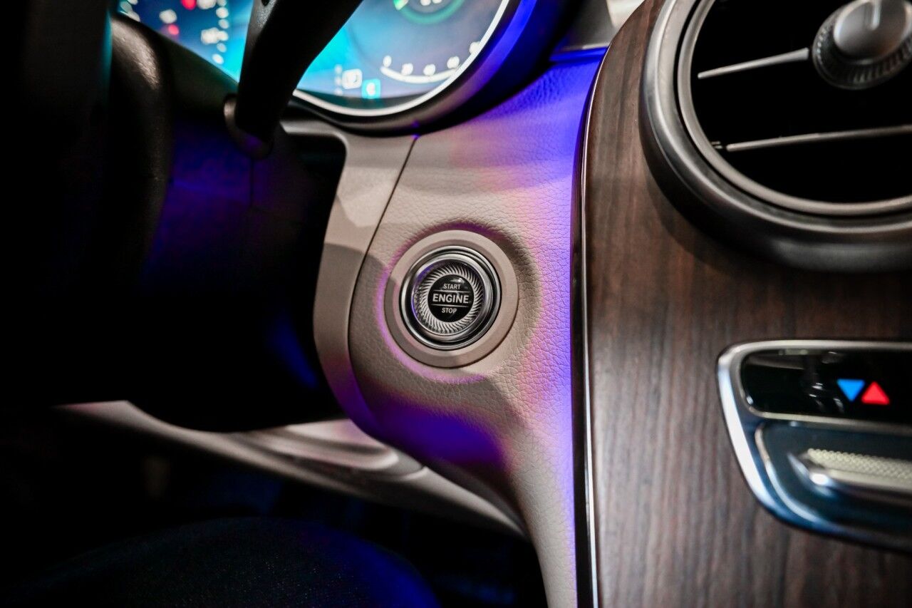 2022 Mercedes-Benz GLC GLC 300, Dual Pano Roof, Ambient Lighting Springfield NJ