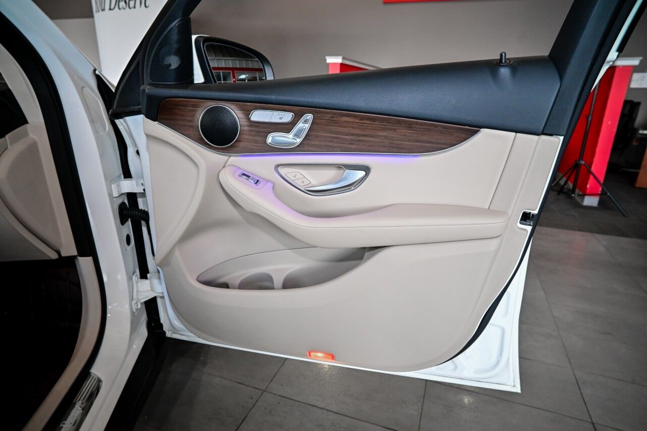 2022 Mercedes-Benz GLC GLC 300, Dual Pano Roof, Ambient Lighting Springfield NJ