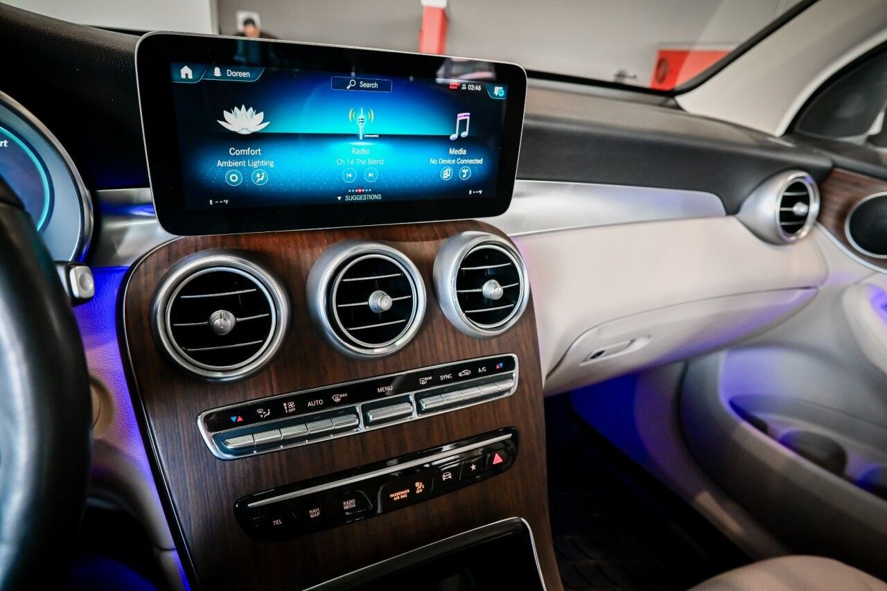 2022 Mercedes-Benz GLC GLC 300, Dual Pano Roof, Ambient Lighting Springfield NJ