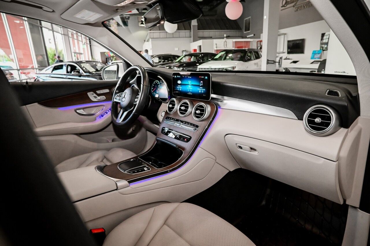 2022 Mercedes-Benz GLC GLC 300, Dual Pano Roof, Ambient Lighting Springfield NJ