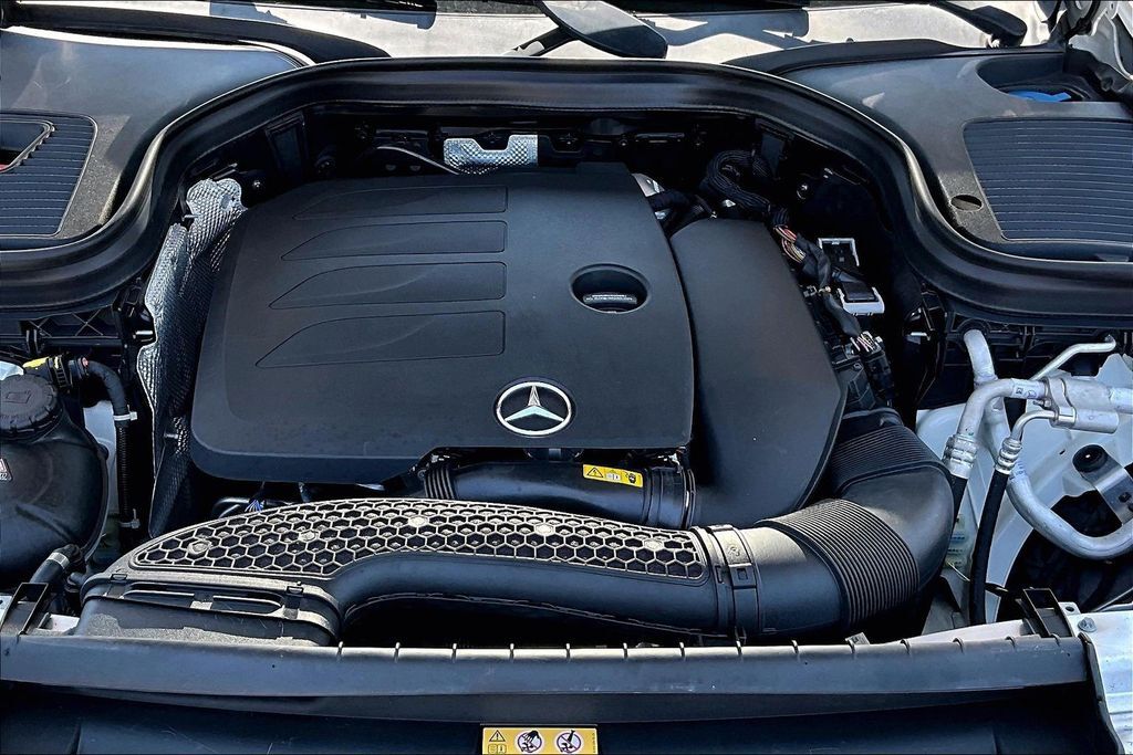 2022 Mercedes-Benz GLC GLC 300 OR