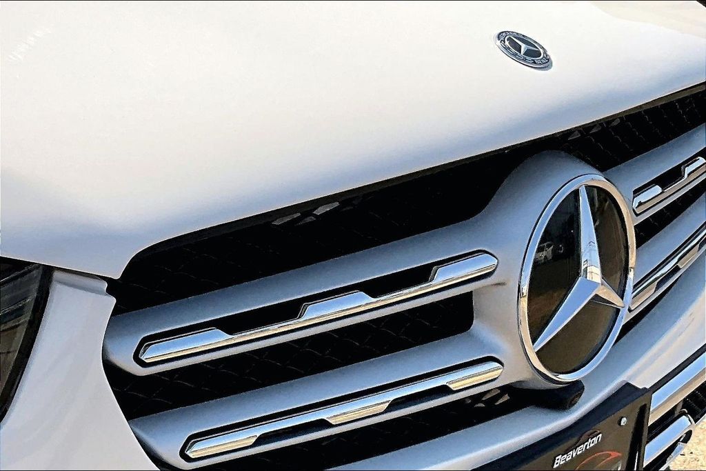 2022 Mercedes-Benz GLC GLC 300 OR