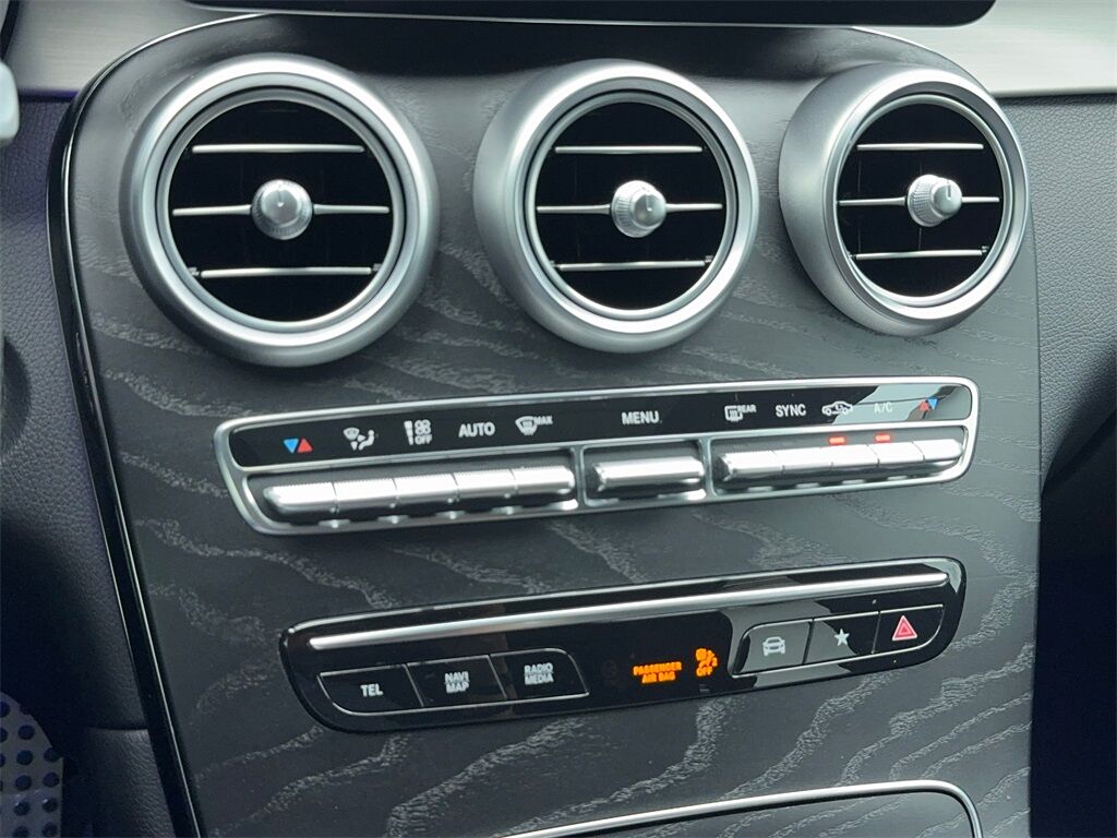 2022 Mercedes-Benz GLC GLC 300 NAV READY,CAM,PANO,HTD STS,BLIND SPOT Plano TX