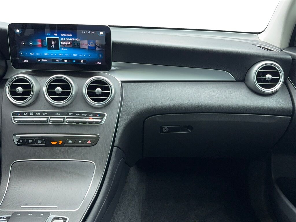 2022 Mercedes-Benz GLC GLC 300 NAV,CAM,PANO,HTD STS,BLIND SPOT,19&quot; WLS Plano TX