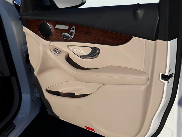 2022 Mercedes-Benz GLC GLC 300 Oshkosh WI