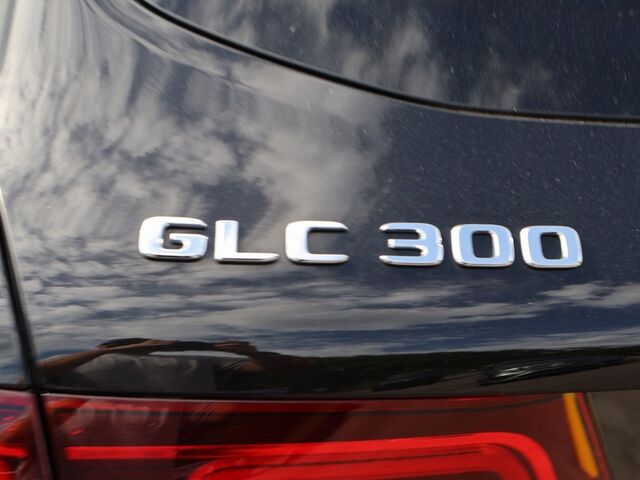 2022 Mercedes-Benz GLC GLC 300 Oshkosh WI