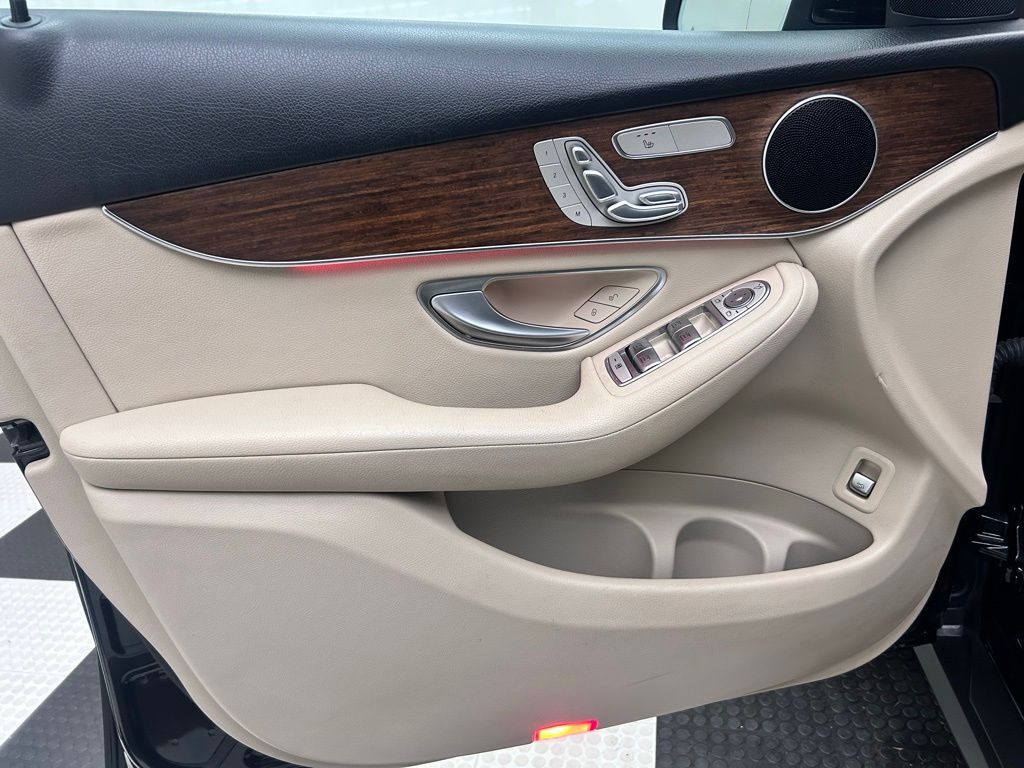 2022 Mercedes-Benz GLC GLC 300 Portland OR