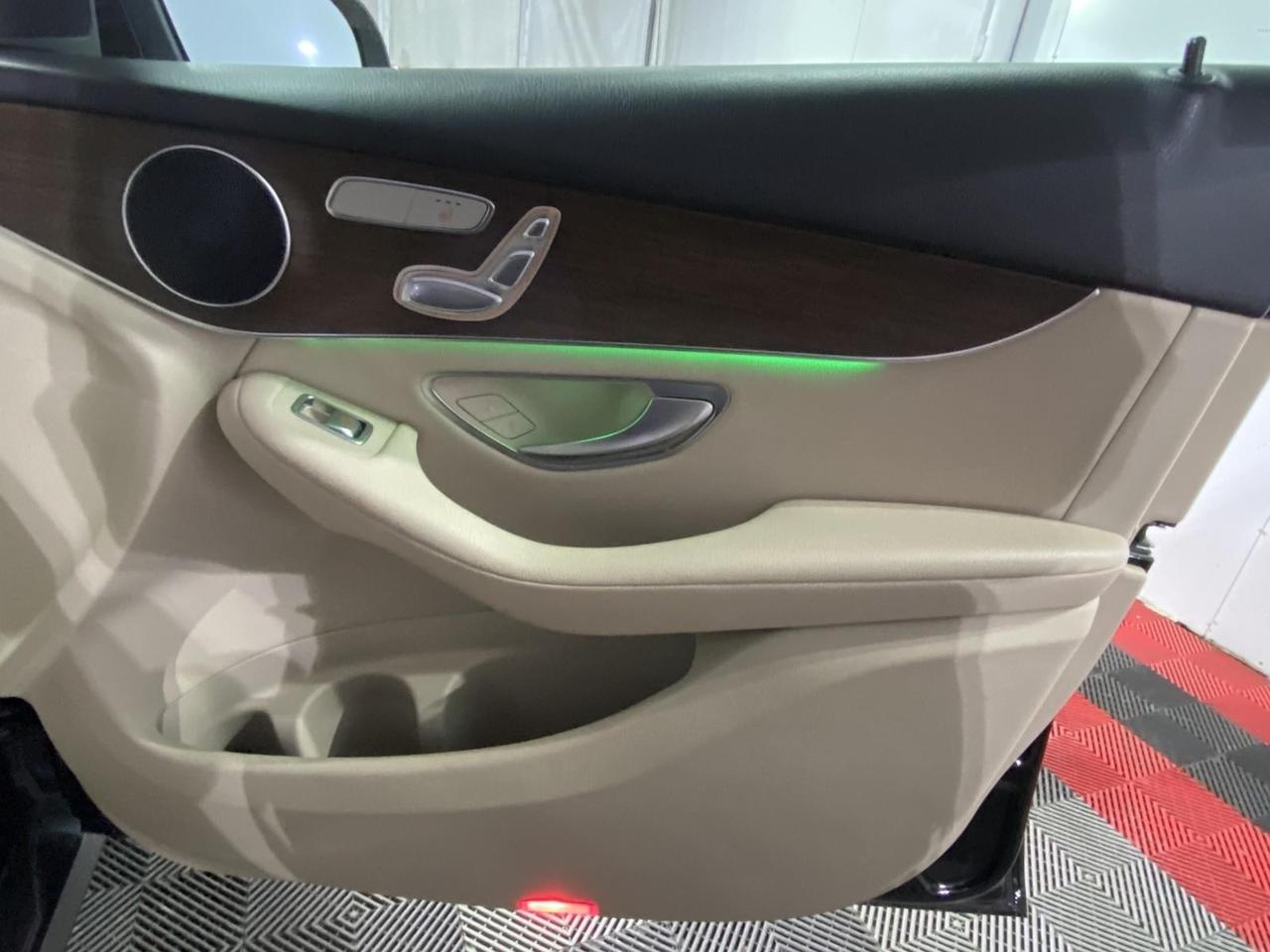 2022 Mercedes-Benz GLC GLC 300 Richmond Hill NY