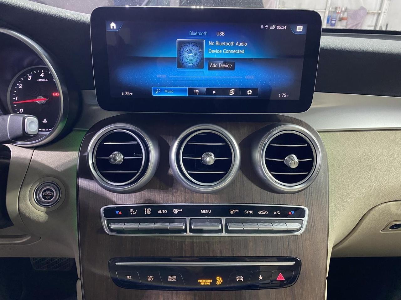 2022 Mercedes-Benz GLC GLC 300 Richmond Hill NY