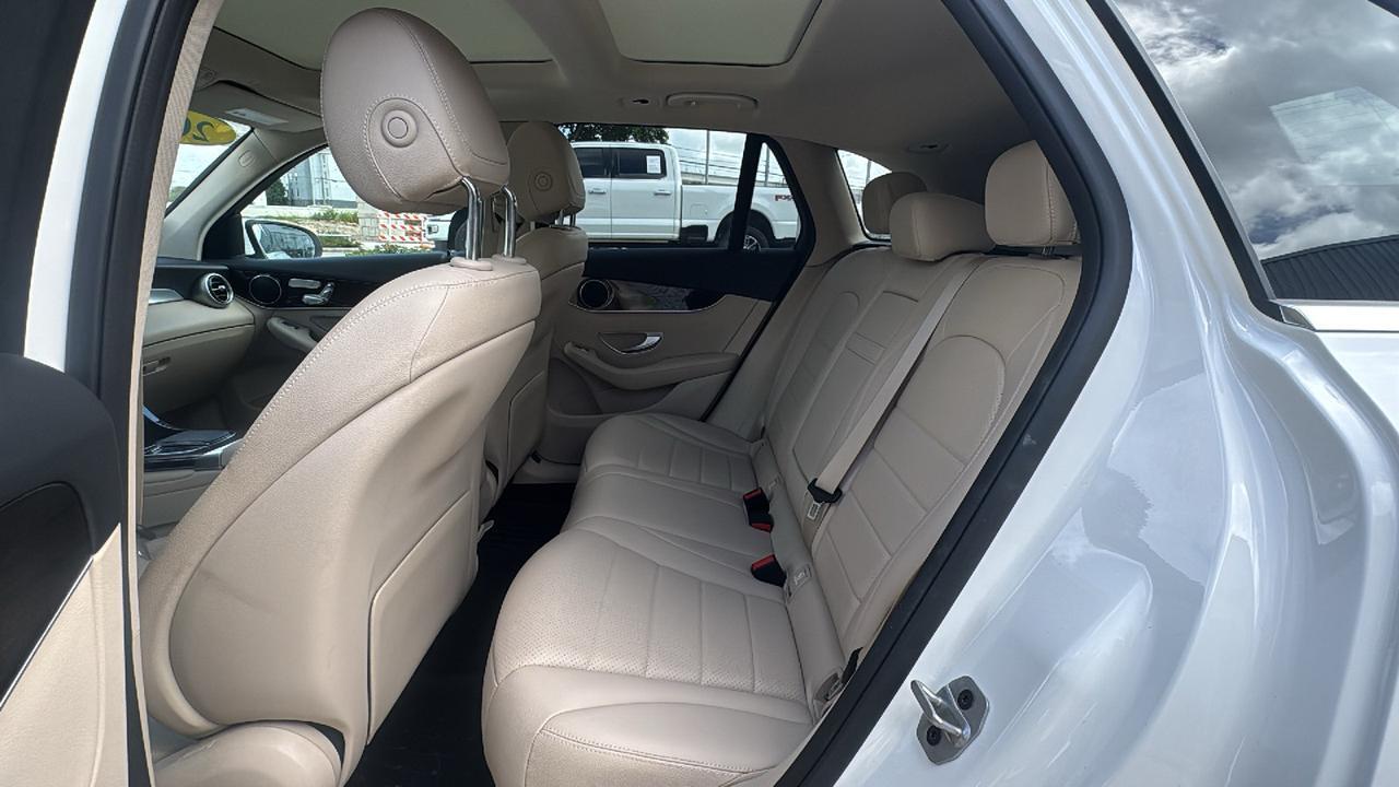 2022 Mercedes-Benz GLC GLC 300  Selma TX