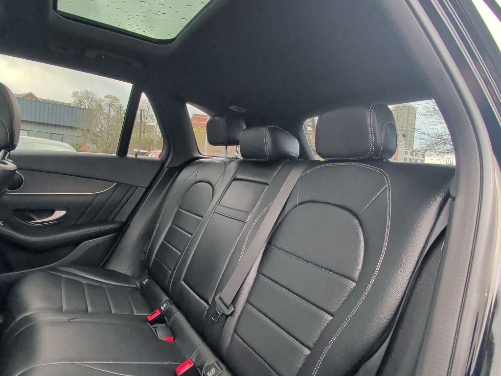 2022 Mercedes-Benz GLC GLC 300 Worcester MA