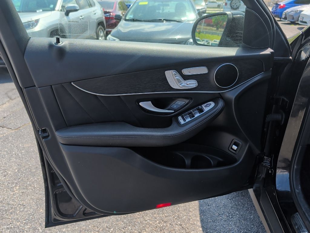 2022 Mercedes-Benz GLC GLC 300 Worcester MA