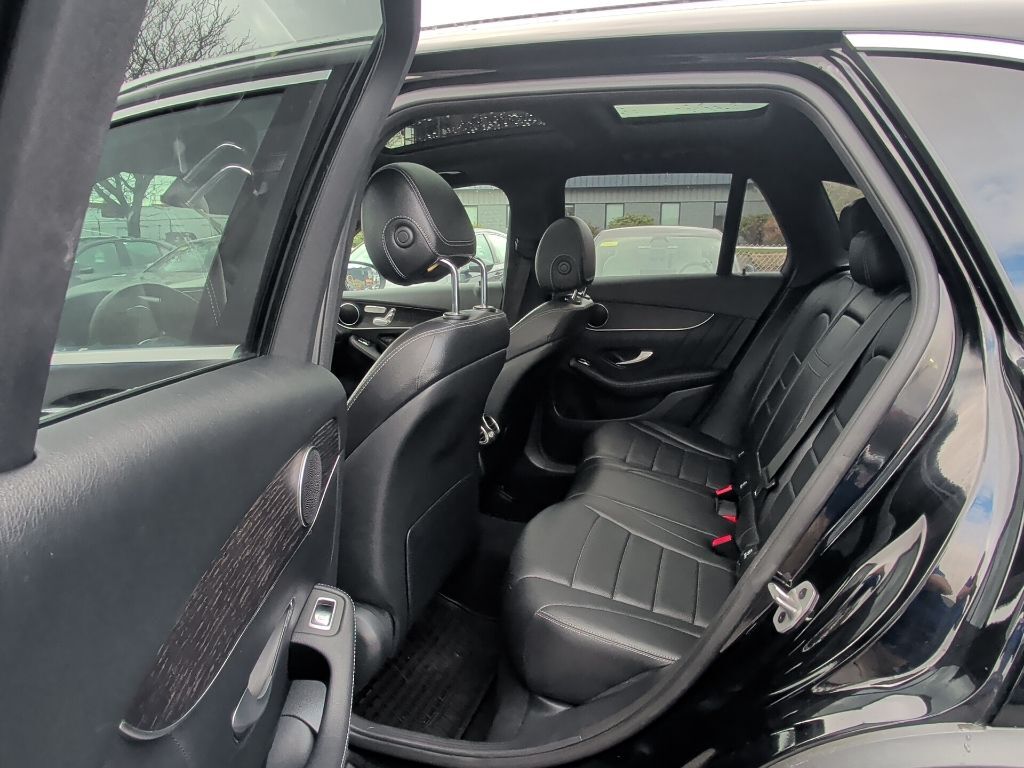 2022 Mercedes-Benz GLC GLC 300 Worcester MA