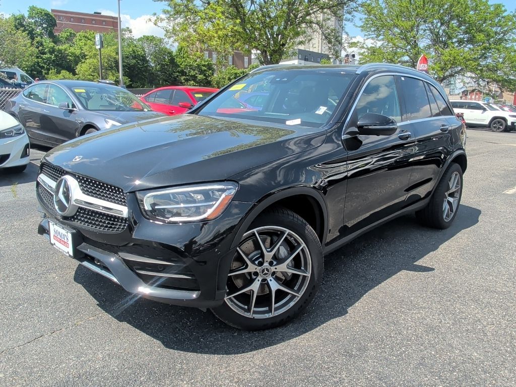 2022 Mercedes-Benz GLC