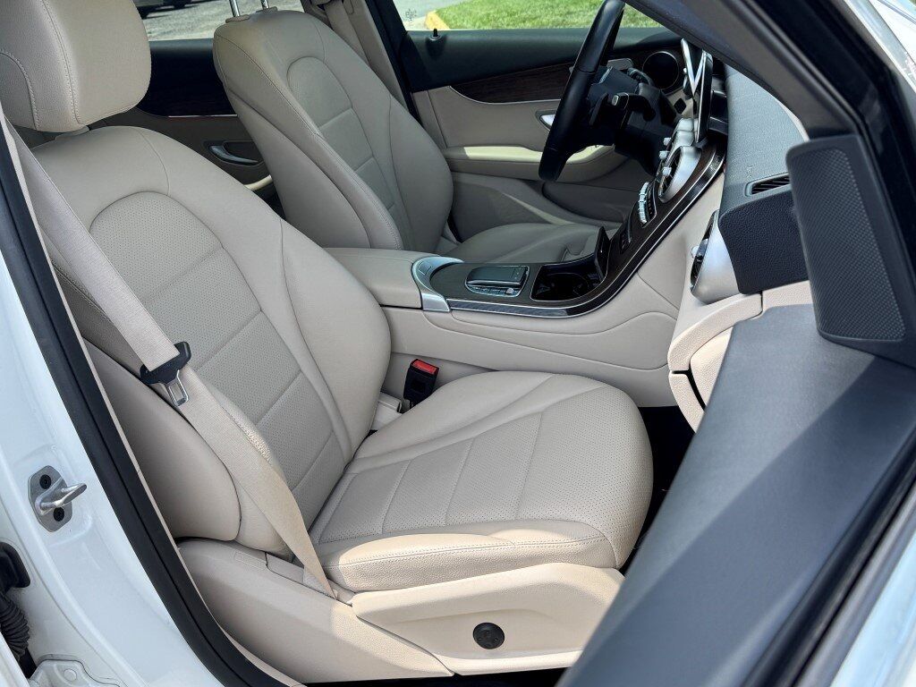 2022 Mercedes-Benz GLC GLC 300 Chantilly VA