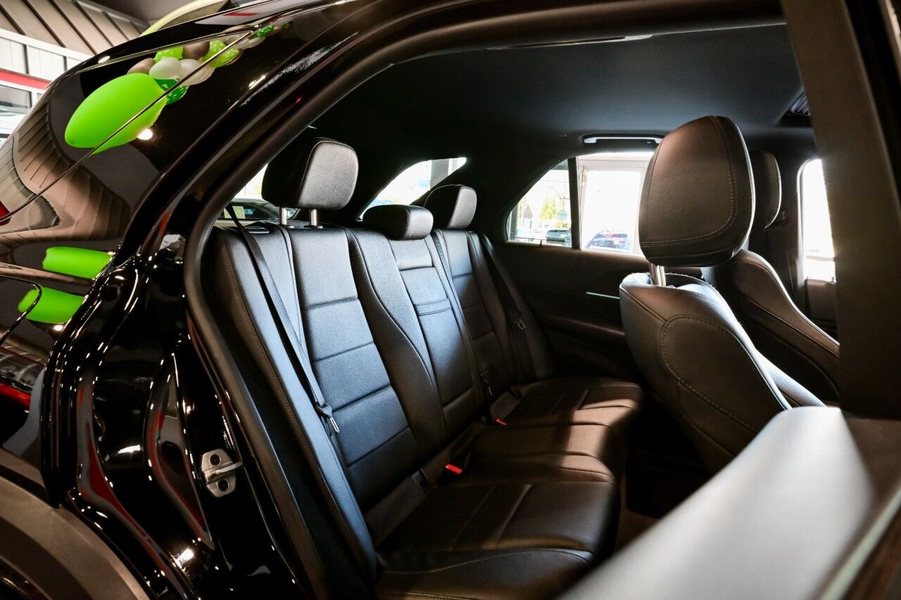 2022 Mercedes-Benz GLE GLE 350, Premium Pkg, Illuminated Running Boards, 20'' Wheels Springfield NJ